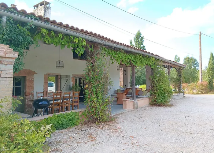 De Coulassy 8 A 10 Pers Dans Parc De 2 Hectares Nègrepelisse