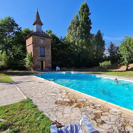 De Coulassy 8 A 10 Pers Dans Parc De 2 Hectares *