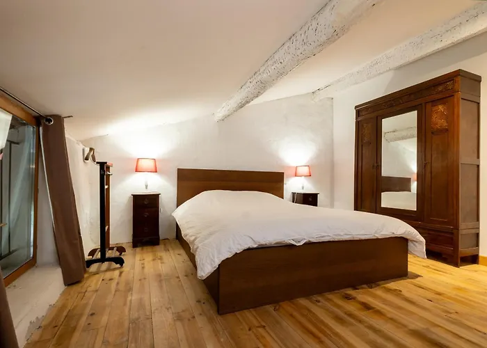 De Coulassy 8 à 10 Pers Dans Parc De 2 Hectares Hébergement de vacances Nègrepelisse